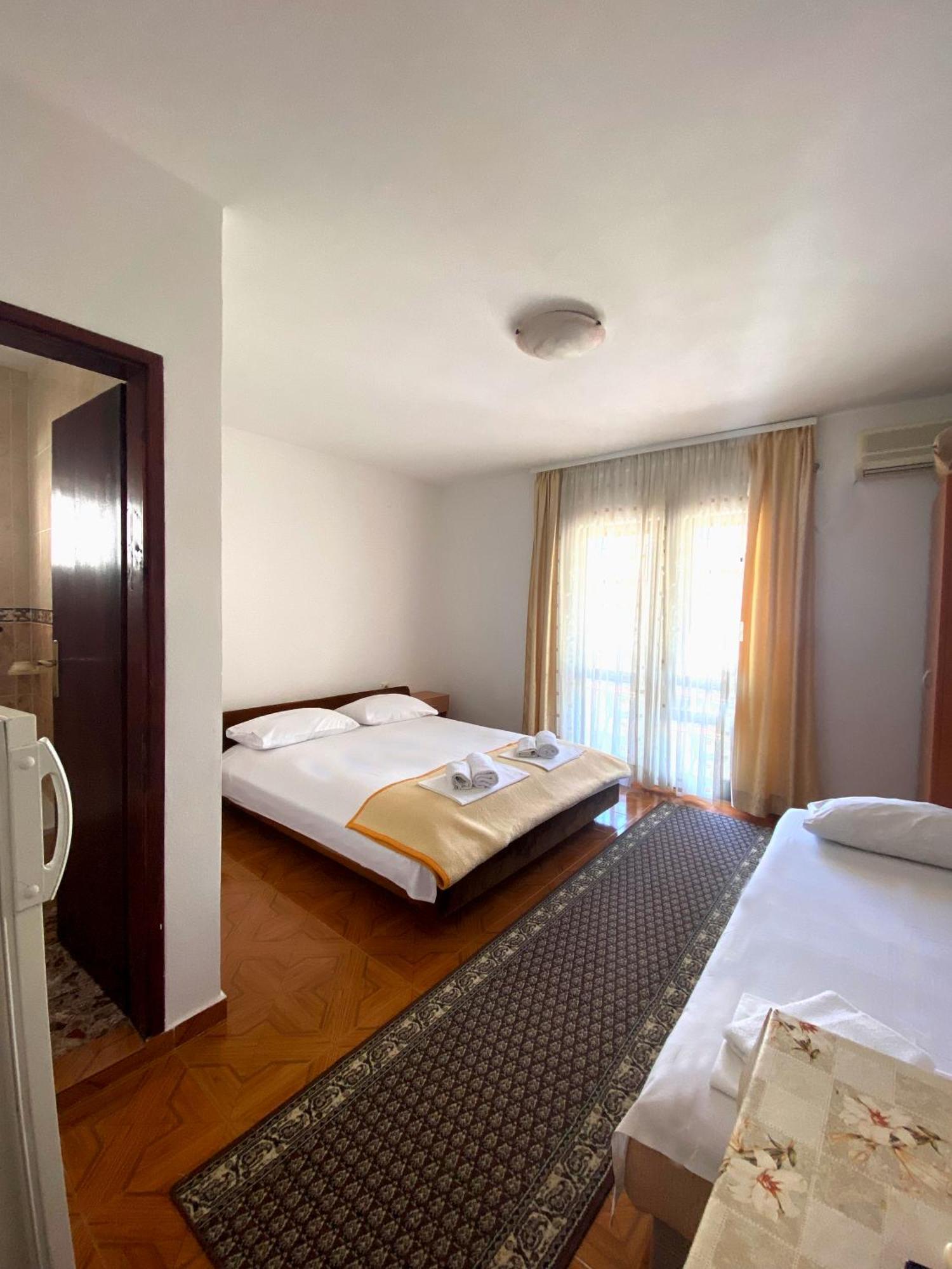 Hotel Kleopatra Ulcinj Quarto foto