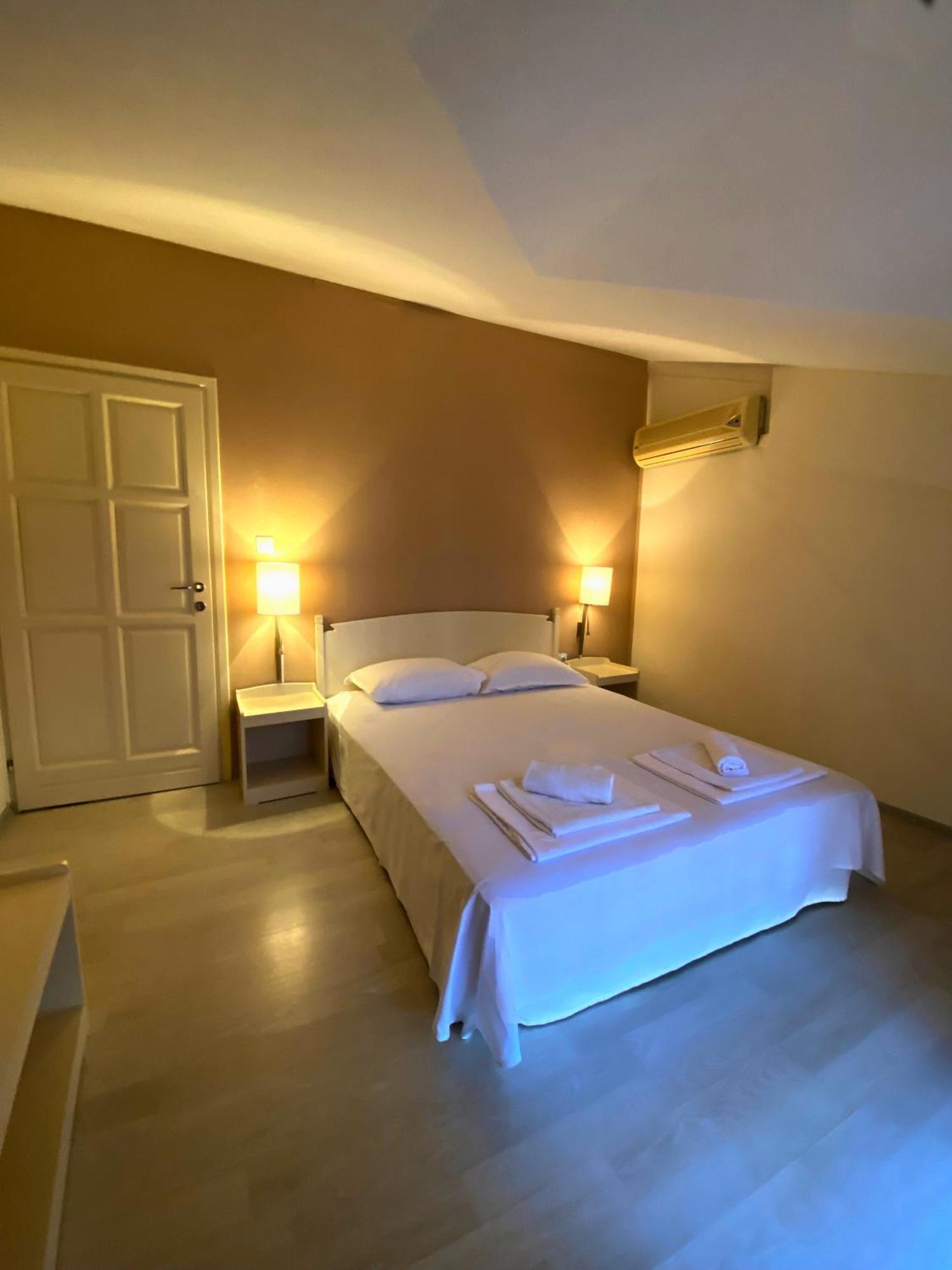 Hotel Kleopatra Ulcinj Quarto foto