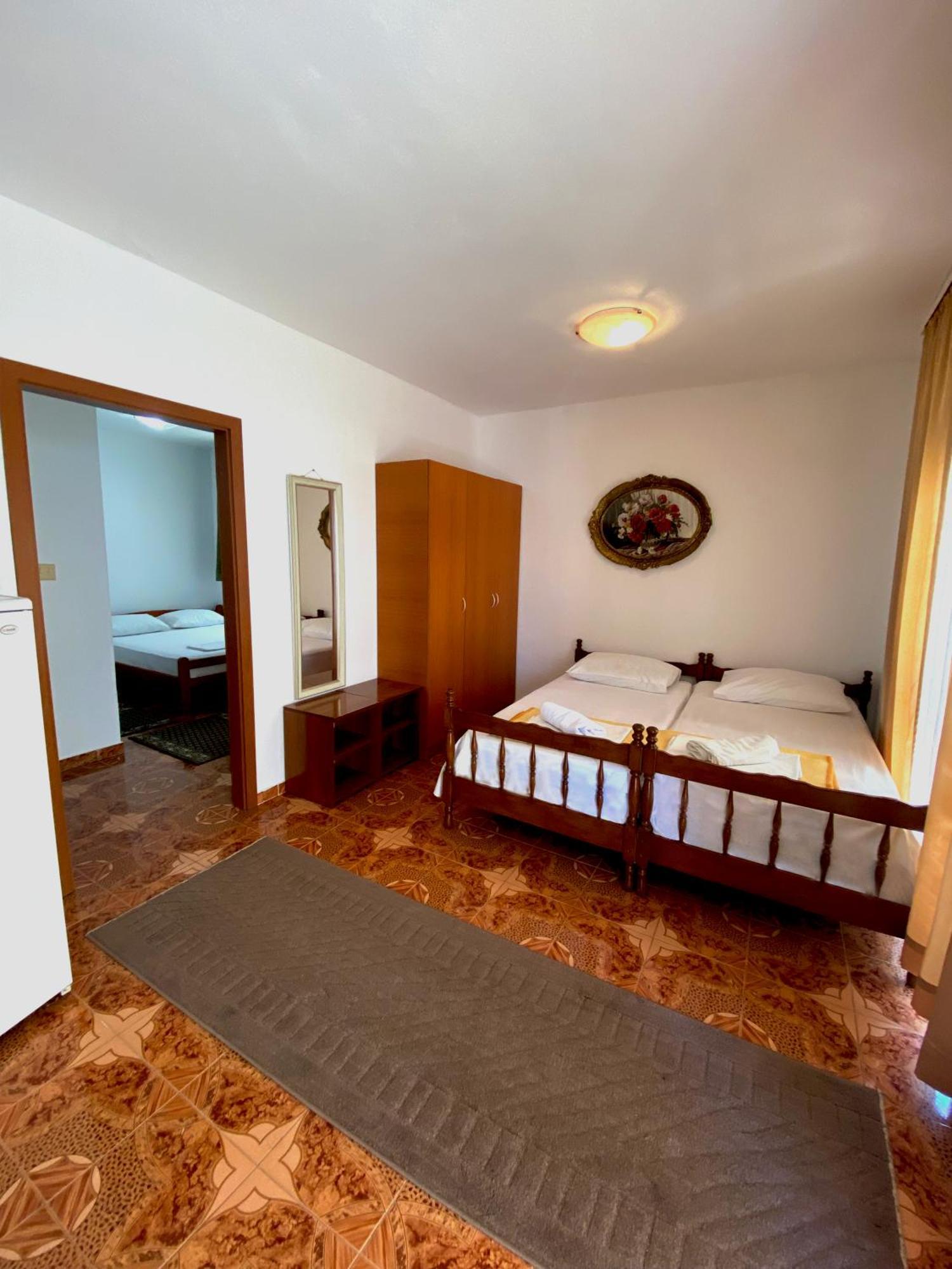 Hotel Kleopatra Ulcinj Quarto foto